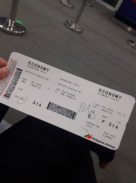 flight ticket to manila